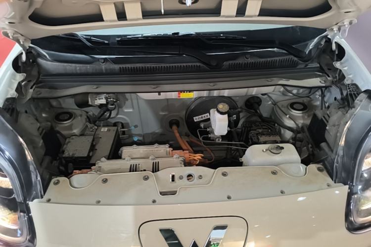 Used Wuling Hongguang MINIEV 2025 Four-Door Version Advanced Edition Engine Bay