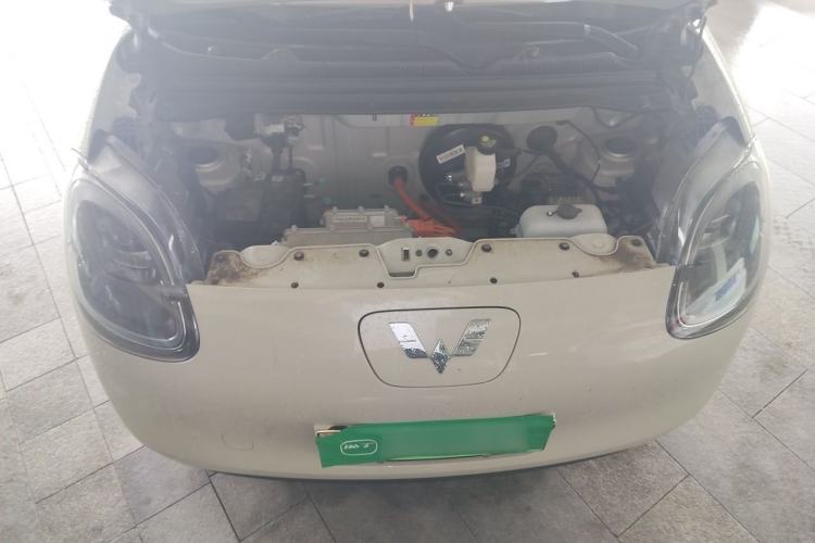 Used Wuling Hongguang MINIEV 2025 Four-Door Version Zhenxiang+ Edition Engine Bay
