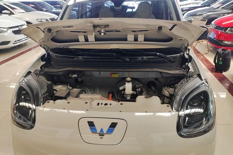 Used Wuling Hongguang MINIEV 2025 Four-Door Version Advanced Edition Engine Bay