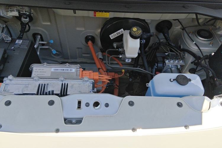 Used Wuling Hongguang MINIEV 2025 Four-Door Version Zhenxiang+ Edition Engine Bay