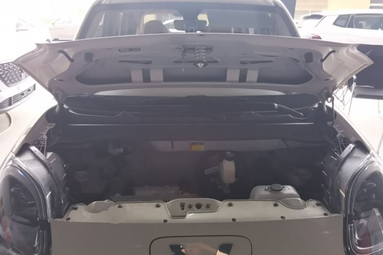Used Wuling Hongguang MINIEV 2025 Four-Door Version Advanced Edition Engine Bay
