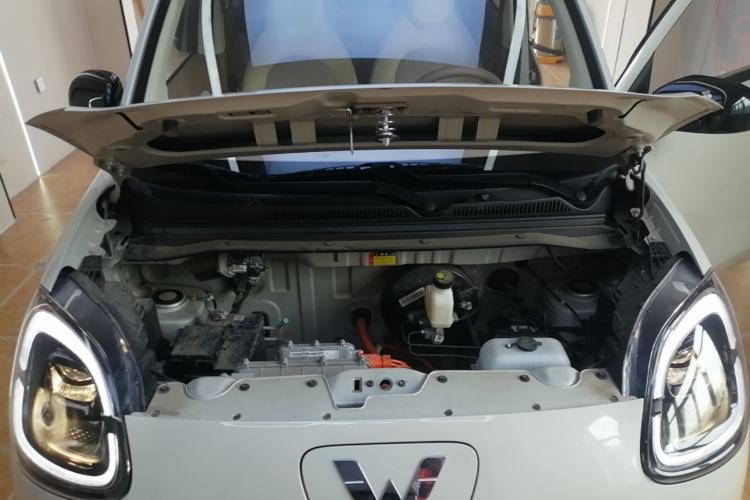 Used Wuling Hongguang MINIEV 2025 Four-Door Version Advanced Edition Engine Bay