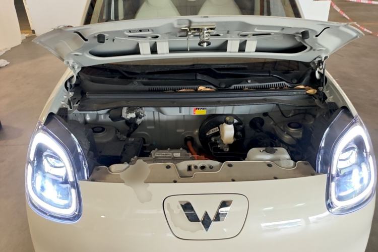 Used Wuling Hongguang MINIEV 2025 Four-Door Version Advanced Edition Engine Bay