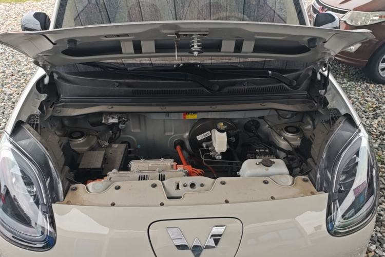 Used Wuling Hongguang MINIEV 2025 Four-Door Version Advanced Edition Engine Bay