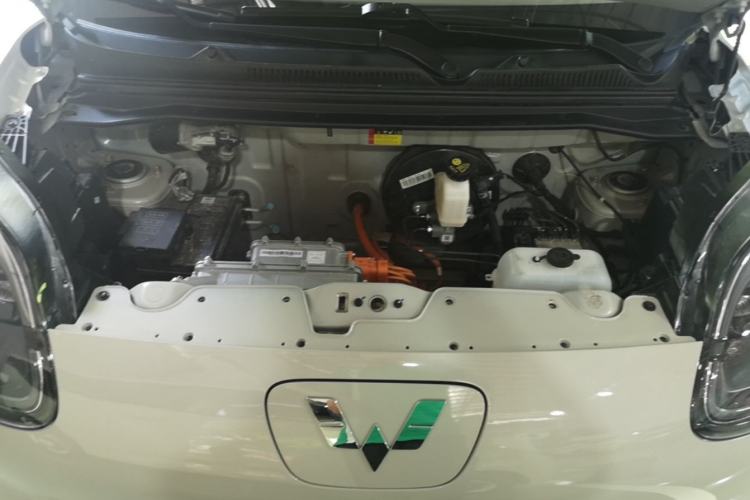 Used Wuling Hongguang MINIEV 2025 Four-Door Version Advanced Edition Engine Bay