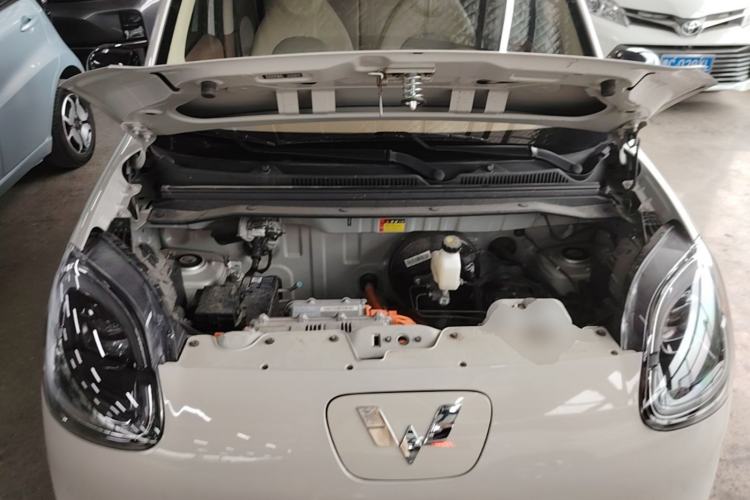 Used Wuling Hongguang MINIEV 2025 Four-Door Version Advanced Edition Engine Bay