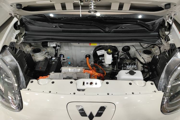 Used Wuling Hongguang MINIEV 2025 Four-Door Version Advanced Edition Engine Bay
