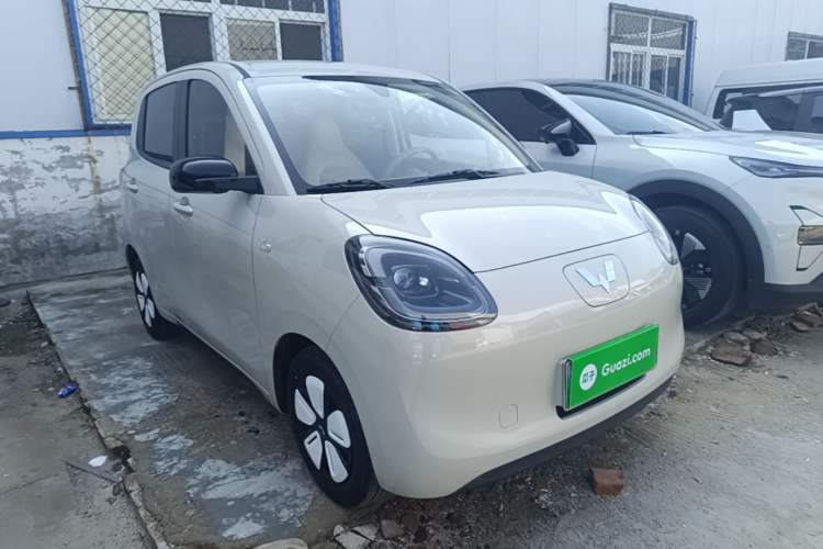 Used Wuling Hongguang MINIEV 2025 Four-Door Version Advanced Edition Exterior 1