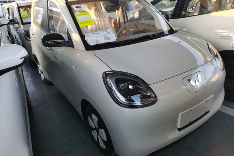 Used Wuling Hongguang MINIEV 2025 Four-Door Version Advanced Edition Exterior 1