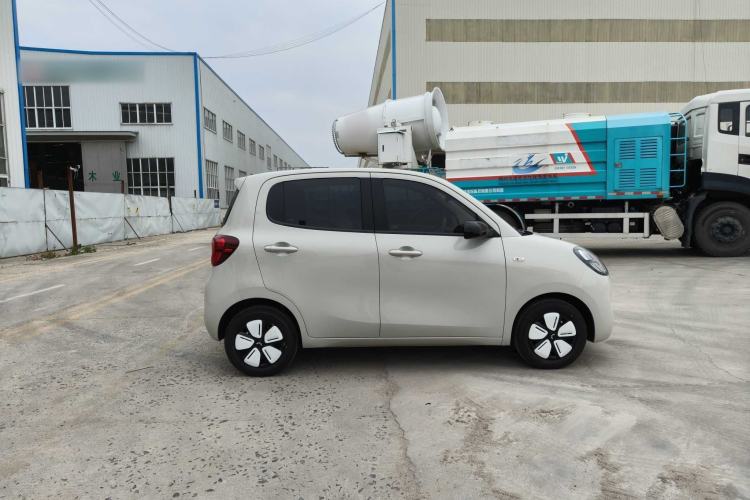 Used Wuling Hongguang MINIEV 2025 Four-Door Version Advanced Edition Exterior 1