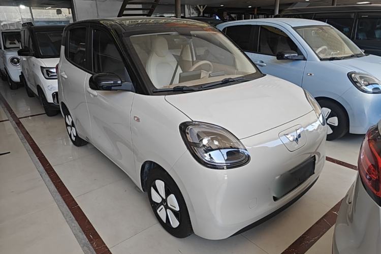 Used Wuling Hongguang MINIEV 2025 Four-Door Version Zhenxiang+ Edition Exterior 1