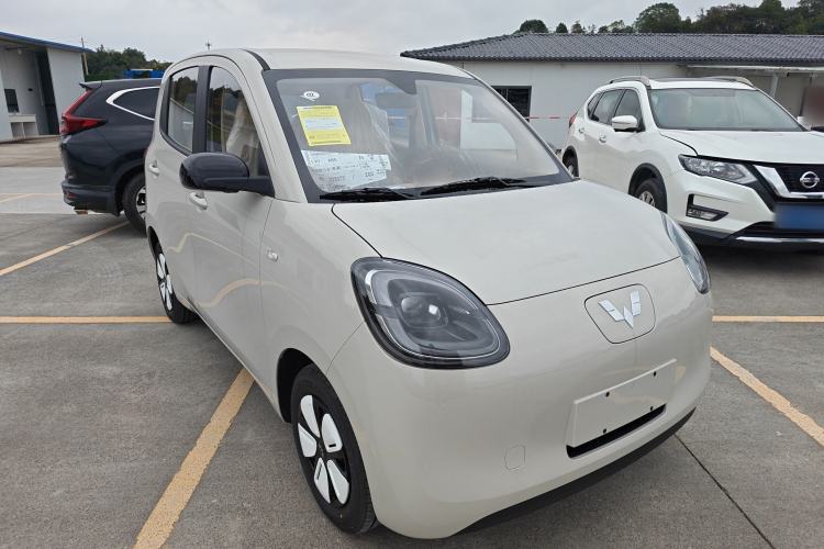 Used Wuling Hongguang MINIEV 2025 Four-Door Version Advanced Edition Exterior 1