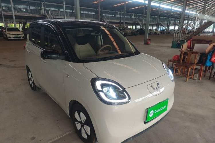 Used Wuling Hongguang MINIEV 2025 Four-Door Version Advanced Edition Exterior 1