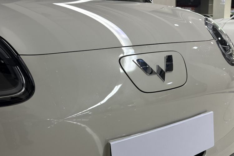 Used Wuling Hongguang MINIEV 2025 Four-Door Version Advanced Edition Exterior 1