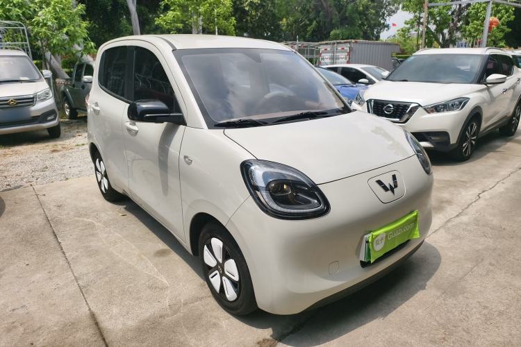 Used Wuling Hongguang MINIEV 2025 Four-Door Version Premium Edition Exterior 1