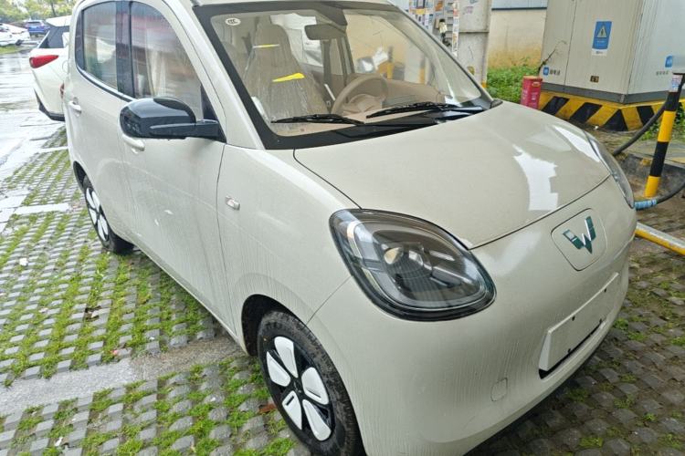Used Wuling Hongguang MINIEV 2025 Four-Door Version Advanced Edition Exterior 1