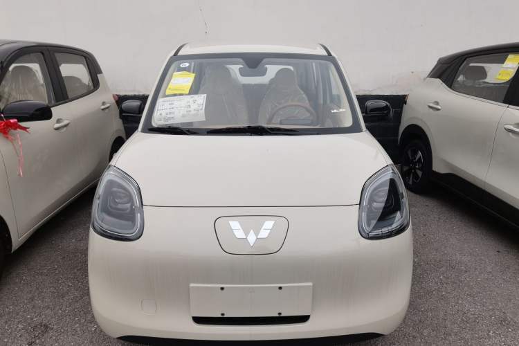Used Wuling Hongguang MINIEV 2025 Four-Door Version Advanced Edition Exterior 1