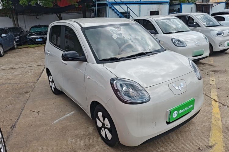 Used Wuling Hongguang MINIEV 2025 Four-Door Version Advanced Edition Exterior 1