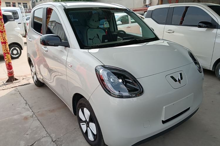 Used Wuling Hongguang MINIEV 2025 Four-Door Version Premium Edition Exterior 1