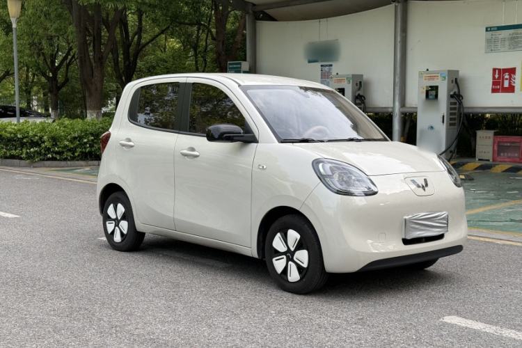 Used Wuling Hongguang MINIEV 2025 Four-Door Version Advanced Edition Exterior 1