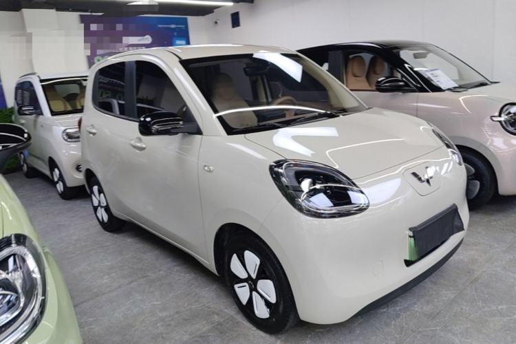 Used Wuling Hongguang MINIEV 2025 Four-Door Version Advanced Edition Exterior 1