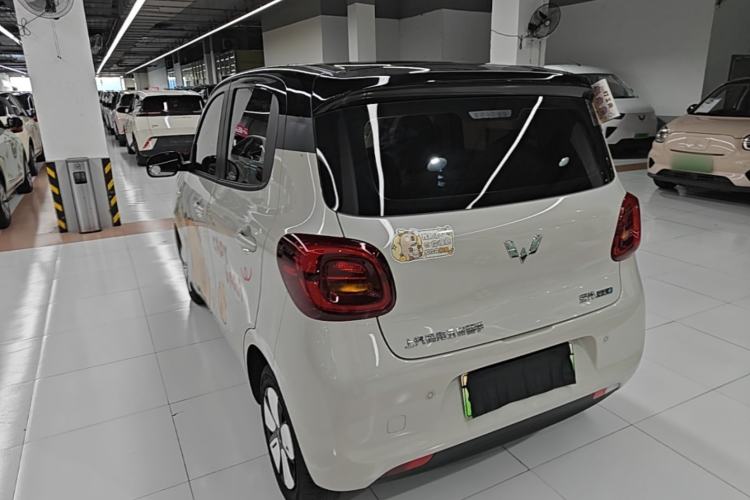 Used Wuling Hongguang MINIEV 2025 Four-Door Version Zhenxiang+ Edition Exterior 2