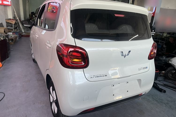 Used Wuling Hongguang MINIEV 2025 Four-Door Version Advanced Edition Exterior 2