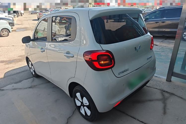Used Wuling Hongguang MINIEV 2025 Four-Door Version Advanced Edition Exterior 2
