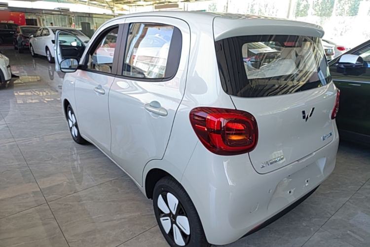 Used Wuling Hongguang MINIEV 2025 Four-Door Version Advanced Edition Exterior 2