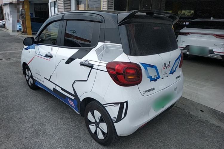 Used Wuling Hongguang MINIEV 2025 Four-Door Version Advanced Edition Exterior 2