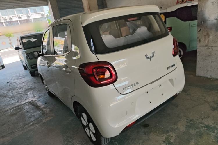 Used Wuling Hongguang MINIEV 2025 Four-Door Version Advanced Edition Exterior 2