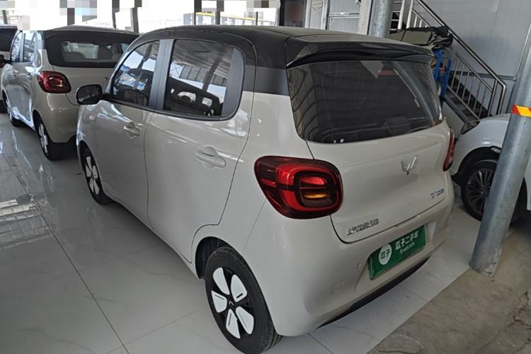 Used Wuling Hongguang MINIEV 2025 Four-Door Version Zhenxiang+ Edition Exterior 2