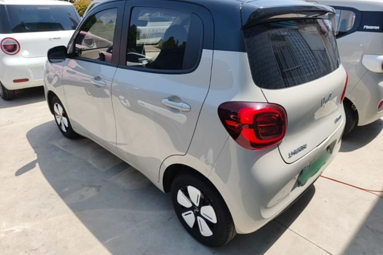 Used Wuling Hongguang MINIEV 2025 Four-Door Version Zhenxiang+ Edition Exterior 2