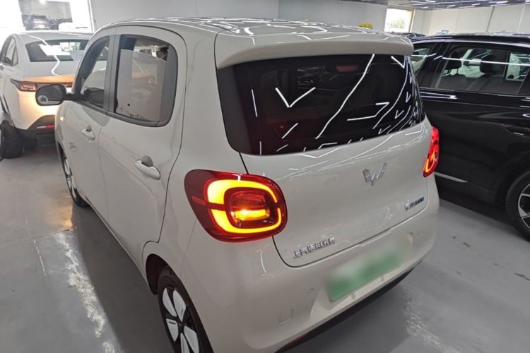 Used Wuling Hongguang MINIEV 2025 Four-Door Version Advanced Edition Exterior 2