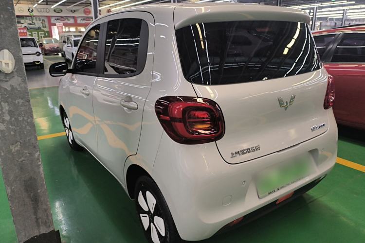 Used Wuling Hongguang MINIEV 2025 Four-Door Version Advanced Edition Exterior 2