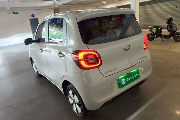 Used Wuling Hongguang MINIEV 2025 Four-Door Version Advanced Edition Exterior 2