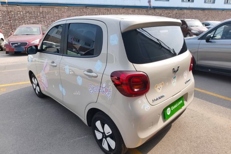 Used Wuling Hongguang MINIEV 2025 Four-Door Version Advanced Edition Exterior 2