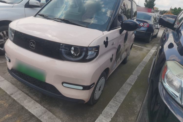 Used Wuling Hongguang MINIEV 2025 Four-Door Version Advanced Edition Exterior 2