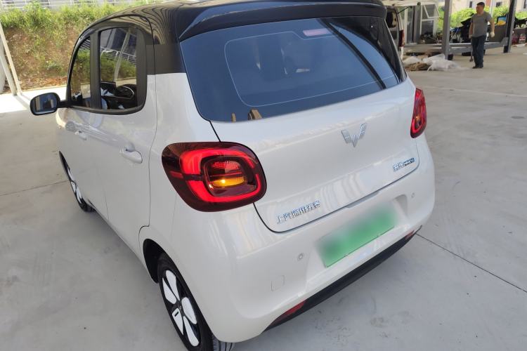 Used Wuling Hongguang MINIEV 2025 Four-Door Version Zhenxiang+ Edition Exterior 2