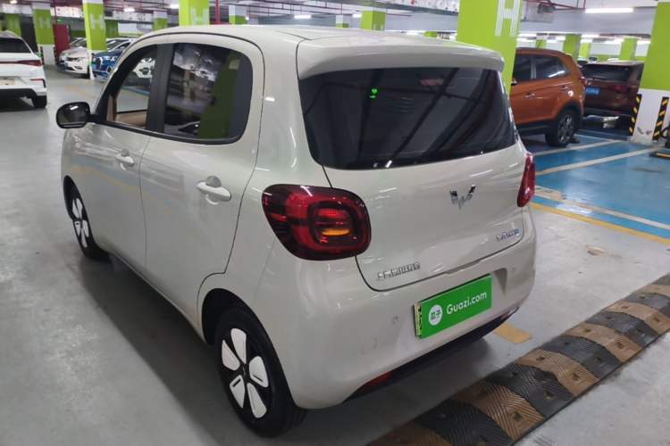 Used Wuling Hongguang MINIEV 2025 Four-Door Version Premium Edition Exterior 2