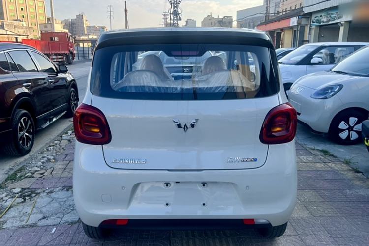 Used Wuling Hongguang MINIEV 2025 Four-Door Version Zhenxiang+ Edition Exterior 3