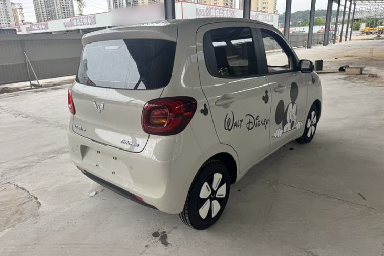 Used Wuling Hongguang MINIEV 2025 Four-Door Version Advanced Edition Exterior 3