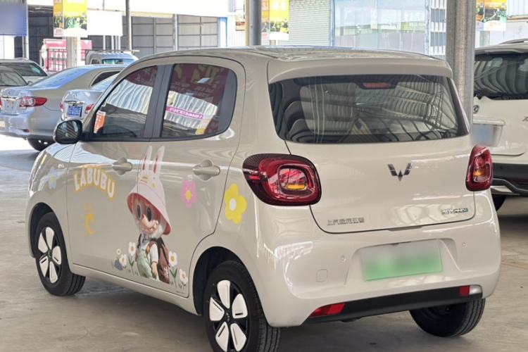 Used Wuling Hongguang MINIEV 2025 Four-Door Version Advanced Edition Exterior 3