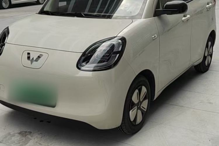 Used Wuling Hongguang MINIEV 2025 Four-Door Version Advanced Edition Exterior 3