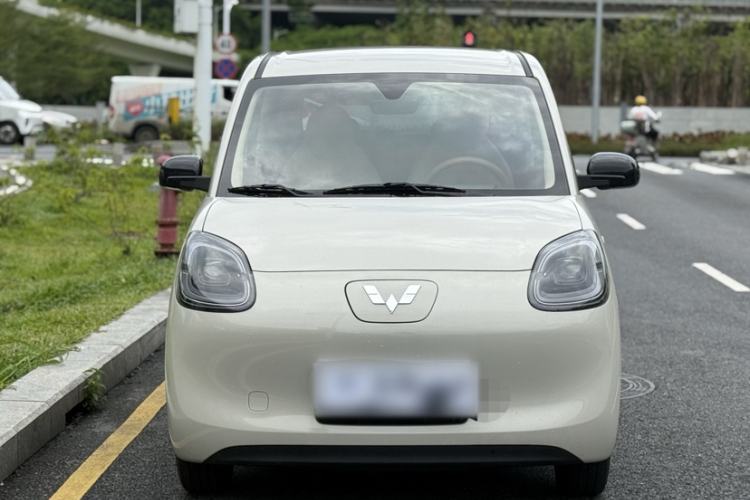 Used Wuling Hongguang MINIEV 2025 Four-Door Version Advanced Edition Exterior 4