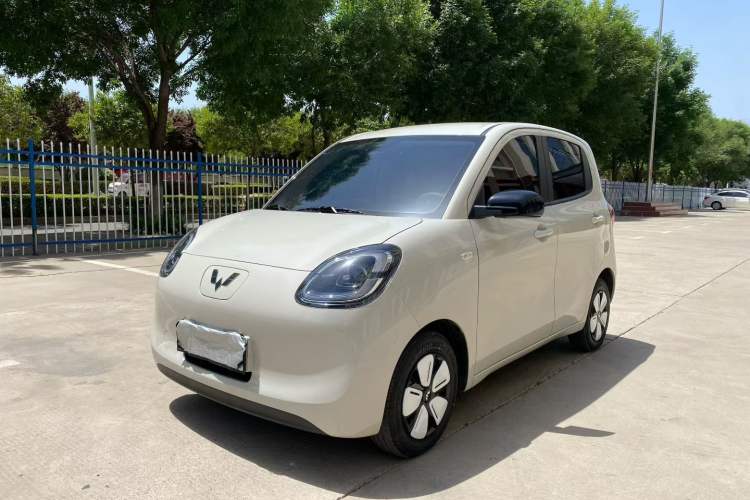 Used Wuling Hongguang MINIEV 2025 Four-Door Version Advanced Edition Exterior 4