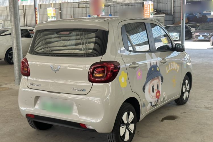 Used Wuling Hongguang MINIEV 2025 Four-Door Version Advanced Edition Exterior 4
