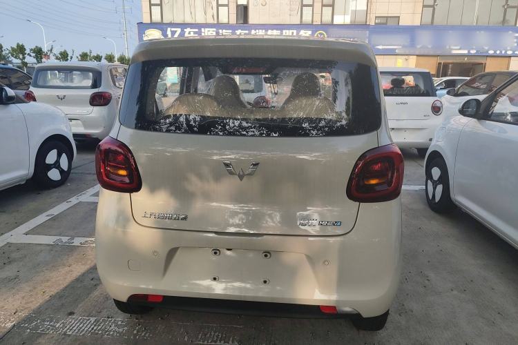 Used Wuling Hongguang MINIEV 2025 Four-Door Version Advanced Edition Exterior 4