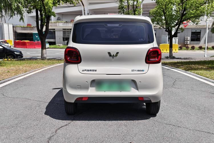 Used Wuling Hongguang MINIEV 2025 Four-Door Version Advanced Edition Exterior 4