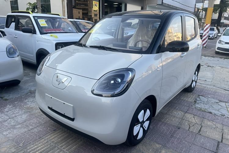 Used Wuling Hongguang MINIEV 2025 Four-Door Version Zhenxiang+ Edition Exterior 5